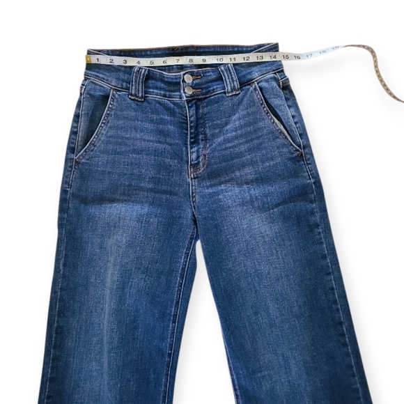 Judy Blue Mid Rise Trouser Wide Leg Jeans Medium Wash Blue - Picture 15 of 17